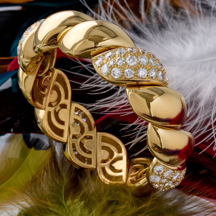 Diamond Bracelet,18 Karat Yellow Gold